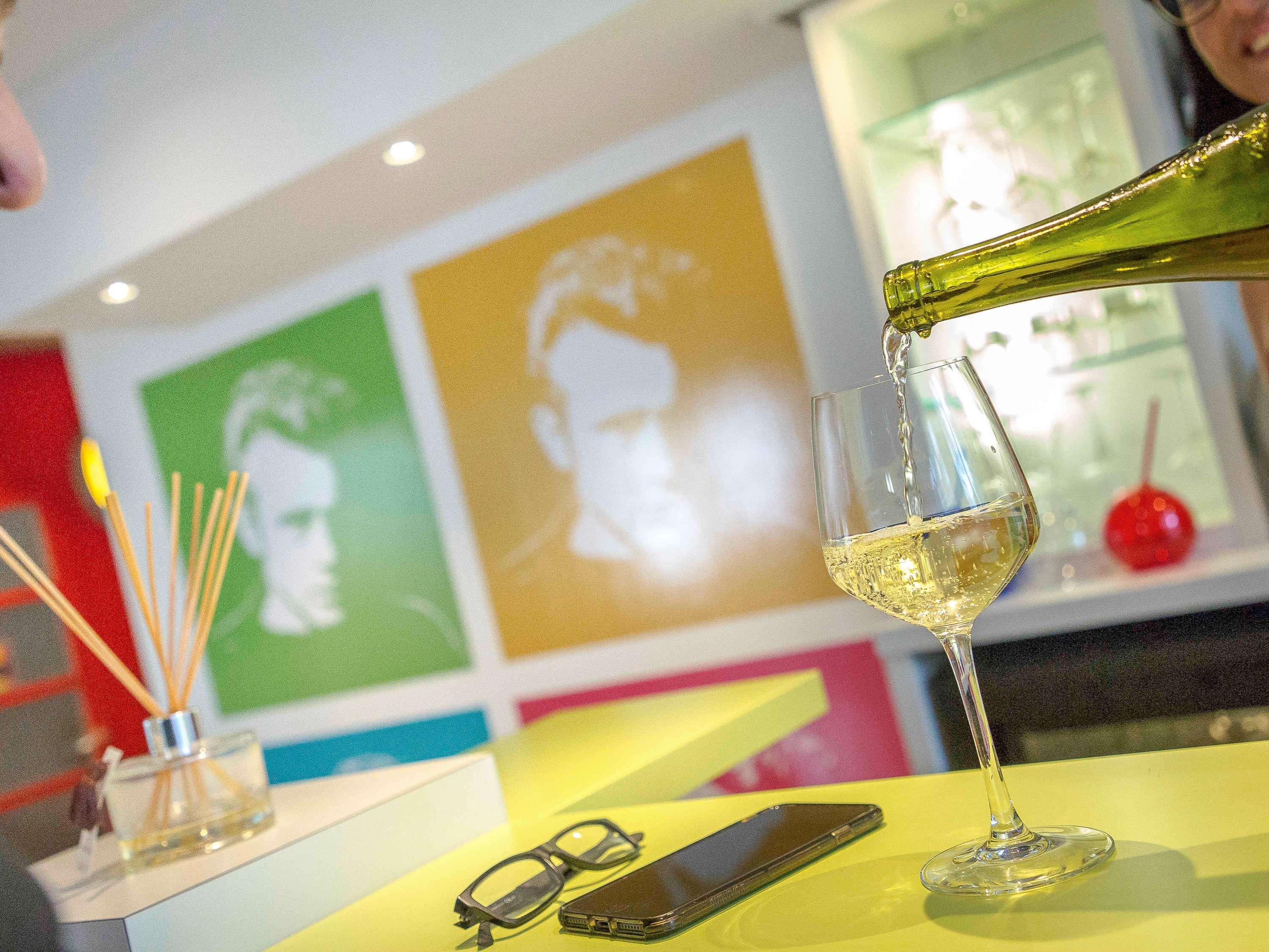 Ibis Styles Cannes Le Cannet Esterno foto
