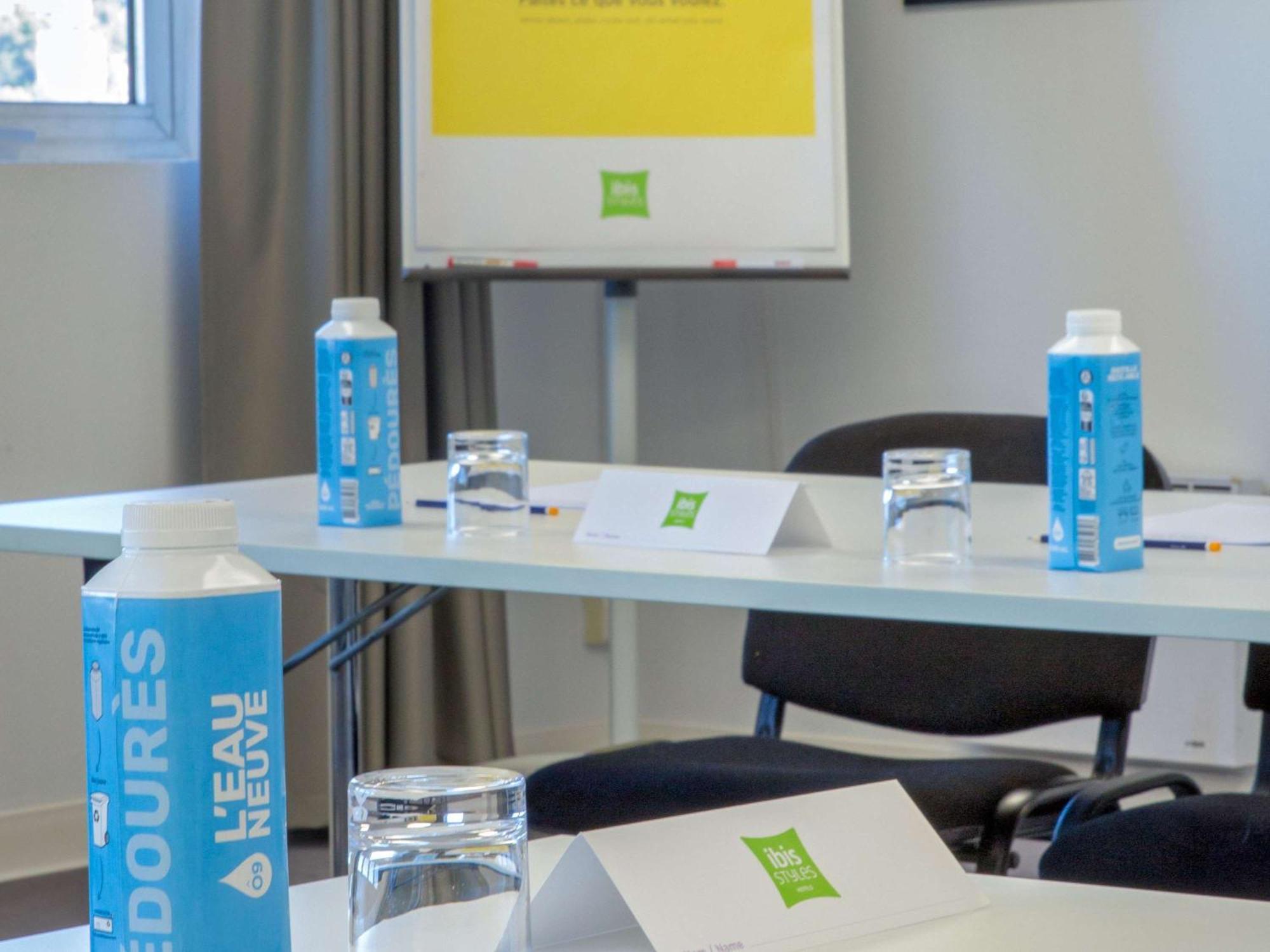 Ibis Styles Cannes Le Cannet Esterno foto