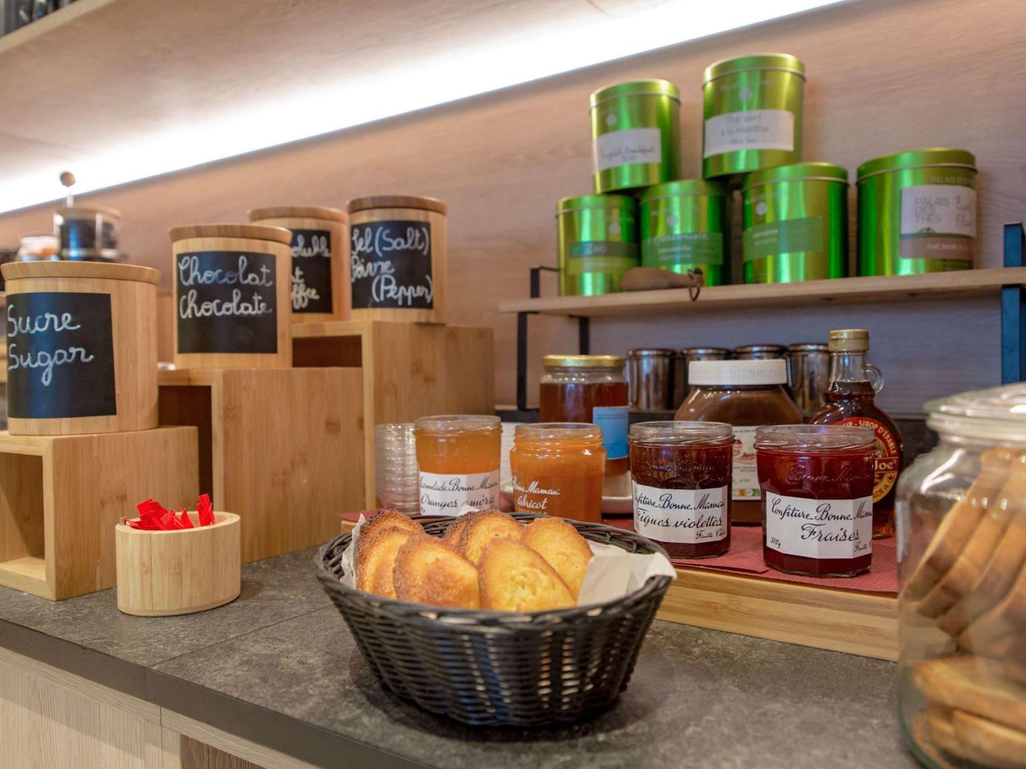 Ibis Styles Cannes Le Cannet Esterno foto